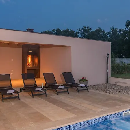 Helena Rovinj Villa *